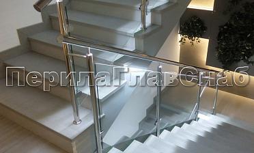 Нержавеющие перила и ограждения со стеклом и подсветкой купить в Самаре