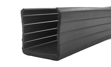 Уплотнитель в поручень с пазом 24х24 для стекла 10+10мм ПВХ, черный Фk310 купить в Самаре