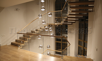 Перила для лестниц в частном доме в Самаре. Готовые проекты ПерилаГлавСнаб