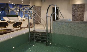 Поручни для бассейна в Самаре. Готовые проекты ПерилаГлавСнаб