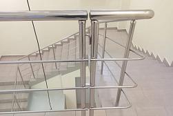 Перила для лестниц из металла в Самаре. Готовые проекты ПерилаГлавСнаб - фото 16