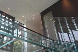 Стеклянные полы в квартире в Самаре. Готовые проекты ПерилаГлавСнаб - фото 8